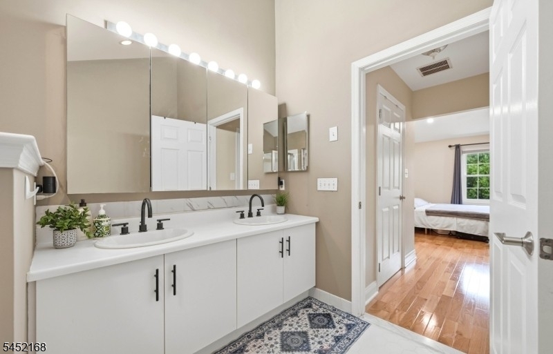 18 Clark Court Bernards NJ 07920