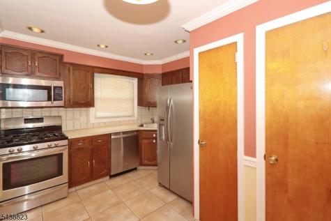 2515 Jackson Avenue Union NJ 07083