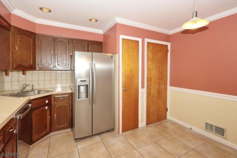 2515 Jackson Avenue Union NJ 07083