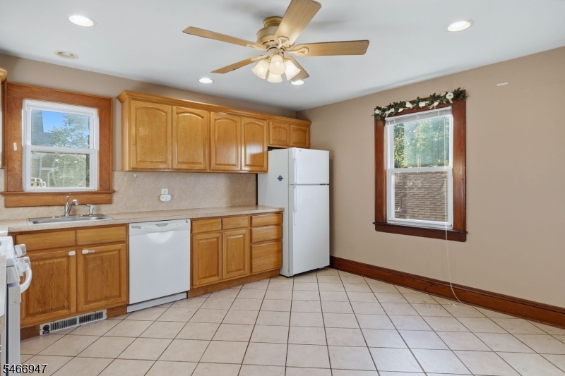 530 Broad Street Carlstadt NJ 07072