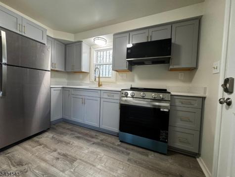 117 16TH Avenue Newark NJ 07103