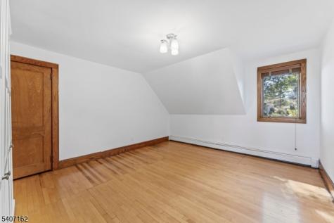 16 Lynn Drive Clifton NJ 07013