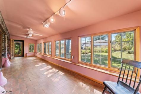 16 Lynn Drive Clifton NJ 07013