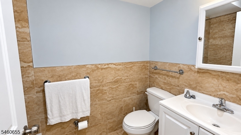 54 Elliott Street Newark NJ 07104