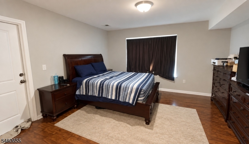 54 Elliott Street Newark NJ 07104