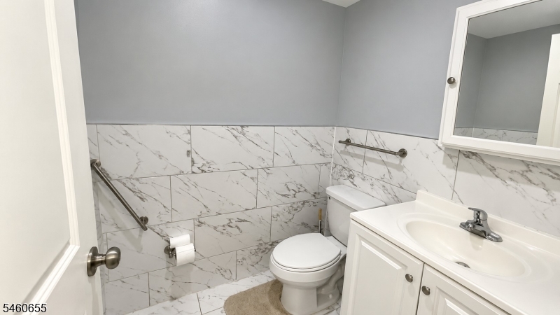 54 Elliott Street Newark NJ 07104