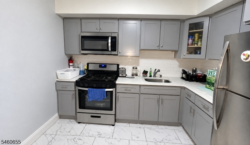 54 Elliott Street Newark NJ 07104