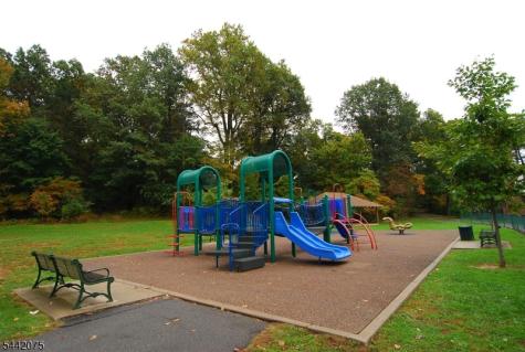 28 Wedgewood Drive Verona NJ 07044