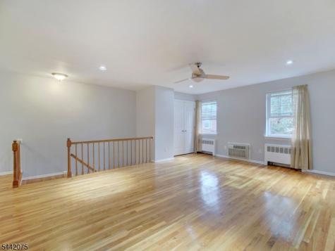 28 Wedgewood Drive Verona NJ 07044