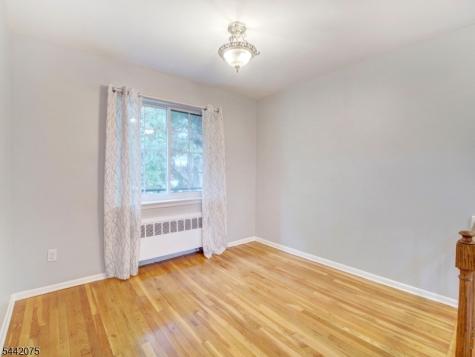 28 Wedgewood Drive Verona NJ 07044