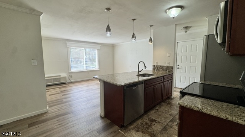 52 Norwich Place Franklin NJ 08873