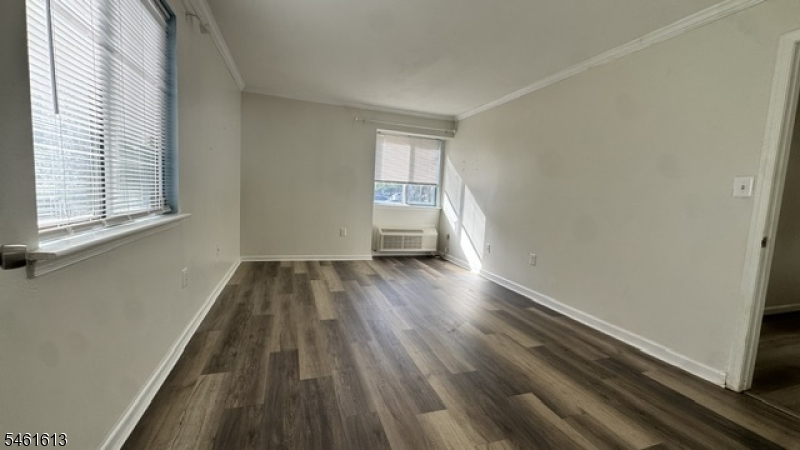 52 Norwich Place Franklin NJ 08873