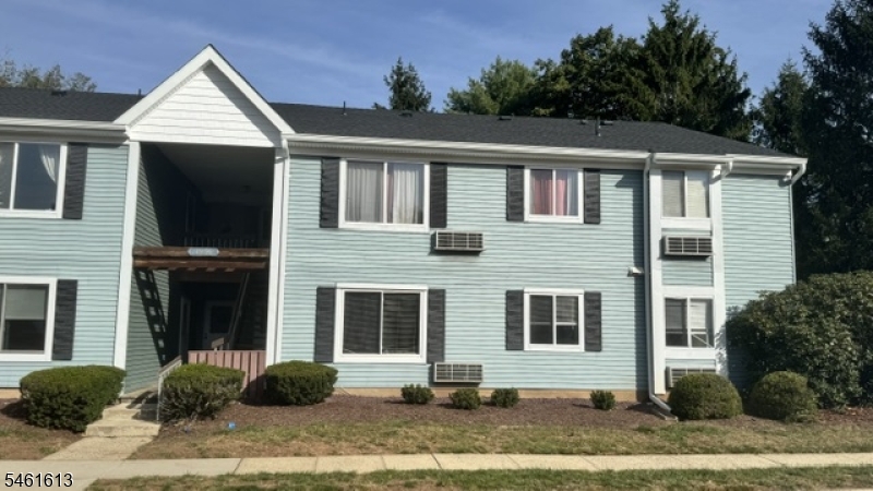 52 Norwich Place Franklin NJ 08873