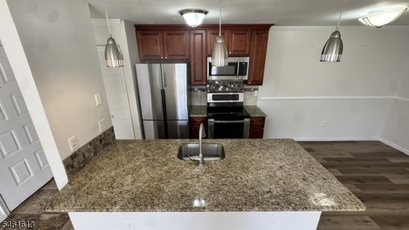 52 Norwich Place Franklin NJ 08873