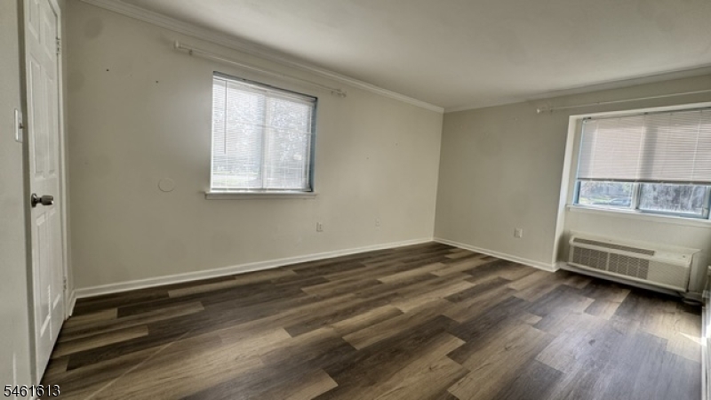 52 Norwich Place Franklin NJ 08873