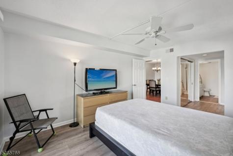 38 Moonachie Road Hackensack NJ 07601