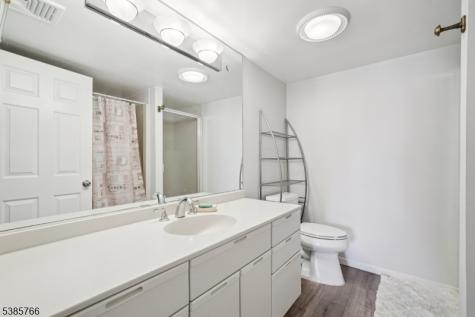 38 Moonachie Road Hackensack NJ 07601