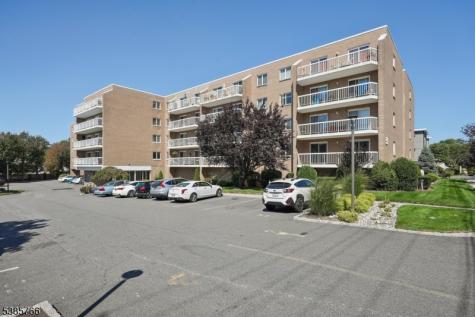 38 Moonachie Road Hackensack NJ 07601
