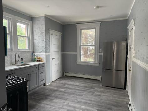 31 Tappan Street Kearny NJ 07032
