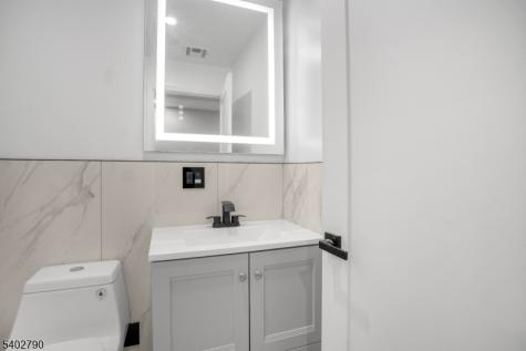 479 15TH Avenue Unit 1 Newark NJ 07103