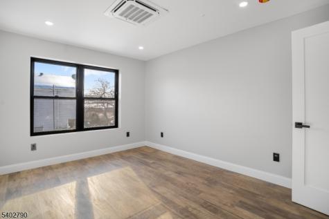 479 15TH Avenue Unit 1 Newark NJ 07103