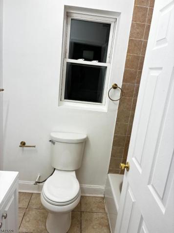 73 Wolcott Terrace Newark NJ 07112