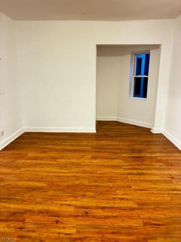 73 Wolcott Terrace Newark NJ 07112