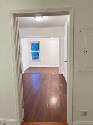 73 Wolcott Terrace Newark NJ 07112