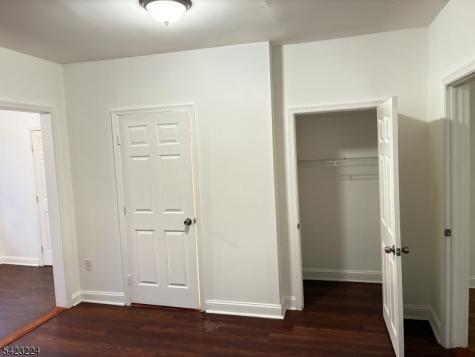 73 Wolcott Terrace Newark NJ 07112