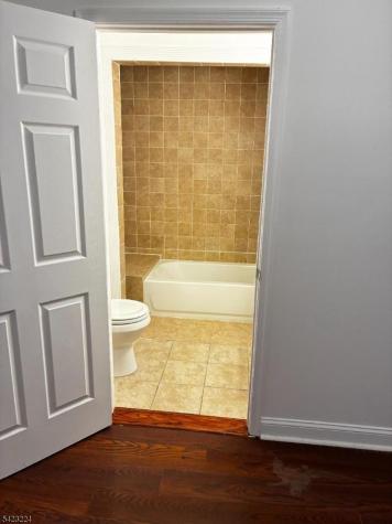 73 Wolcott Terrace Newark NJ 07112