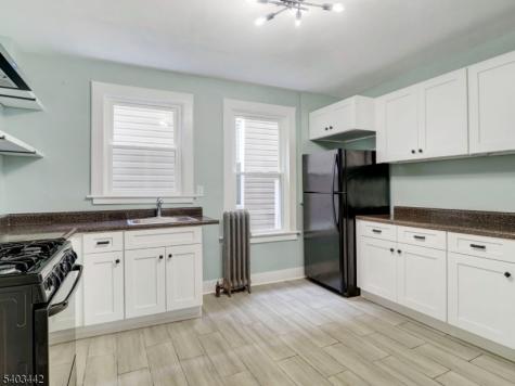 258 Amherst Street East Orange NJ 07018