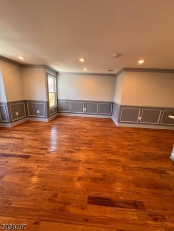 90 Seaview Avenue Jersey City NJ 07305