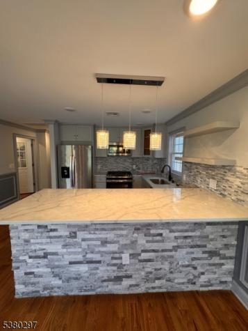 90 Seaview Avenue Jersey City NJ 07305