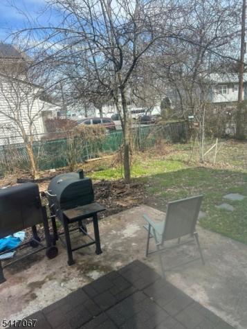 448 W 4th Avenue Roselle NJ 07203