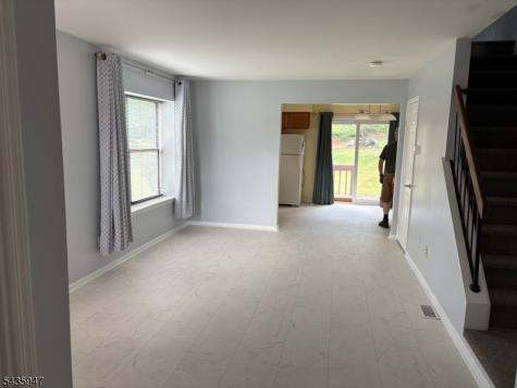 131 Locust Court Raritan NJ 08822