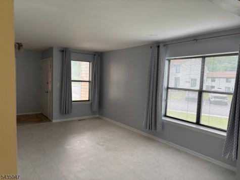 131 Locust Court Raritan NJ 08822