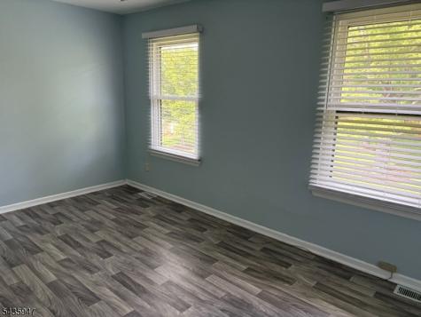 131 Locust Court Raritan NJ 08822