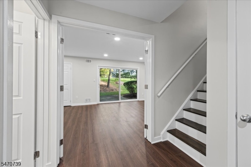 192 Crestview Road Bridgewater NJ 08807