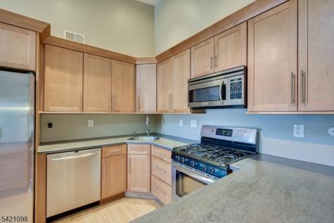 268 Kempsey Drive North Brunswick NJ 08902