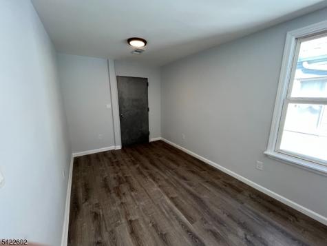 389 Myrtle Avenue Irvington NJ 07111