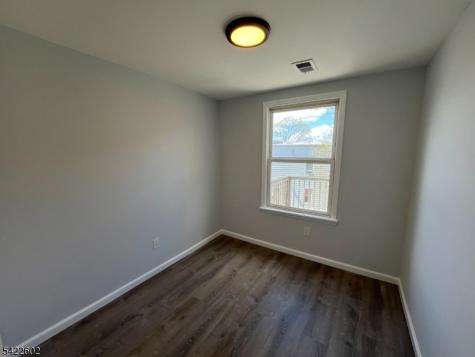 389 Myrtle Avenue Irvington NJ 07111