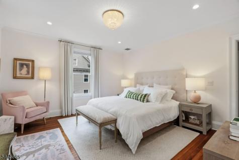 40 Oakwood Avenue Montclair NJ 07043