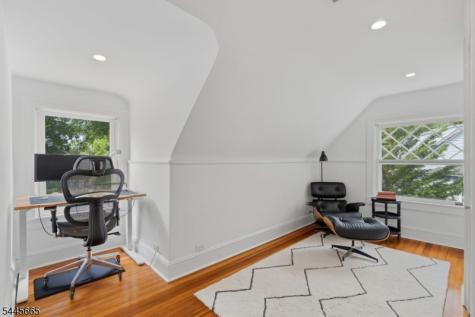 40 Oakwood Avenue Montclair NJ 07043