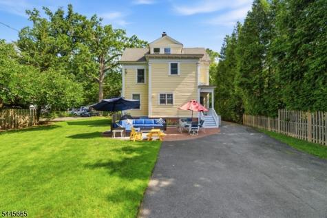 40 Oakwood Avenue Montclair NJ 07043