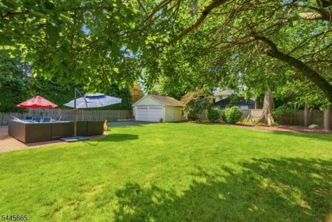 40 Oakwood Avenue Montclair NJ 07043