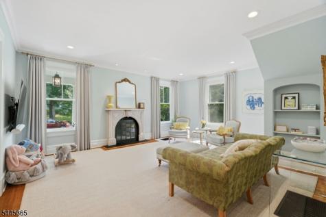 40 Oakwood Avenue Montclair NJ 07043