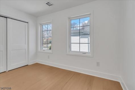 21 Cross Street Montclair NJ 07042