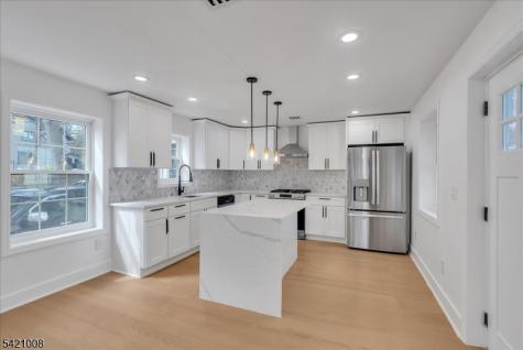 21 Cross Street Montclair NJ 07042