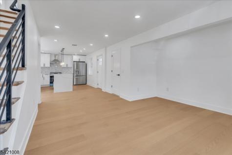 21 Cross Street Montclair NJ 07042