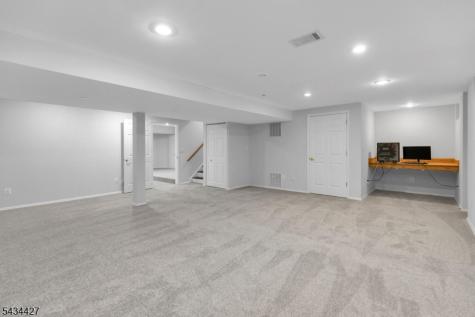 7 Patriot Hill Drive Bernards NJ 07920